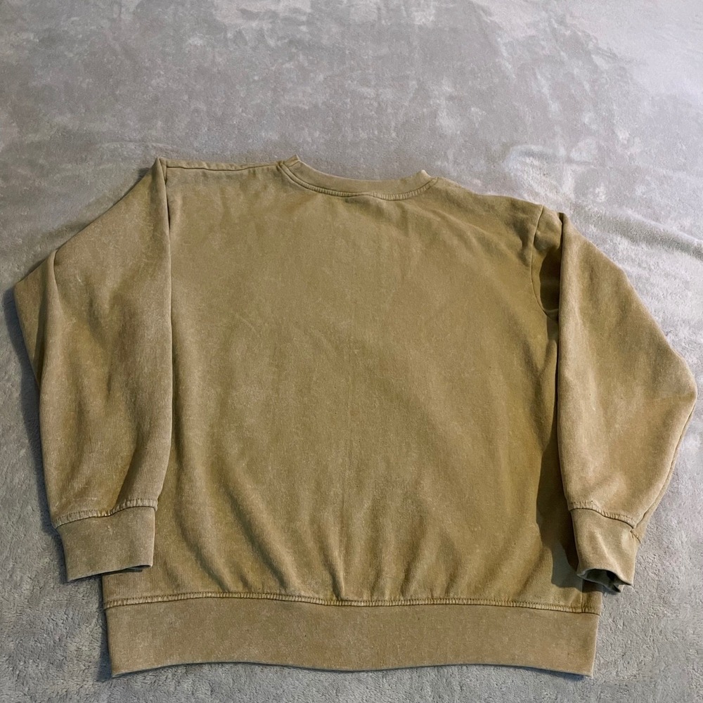 Coors‎ Banquet Beer Cowboy Graphic Sweatshirt Mens Medium Tan Sun Wash Crewneck - Picture 4 of 9